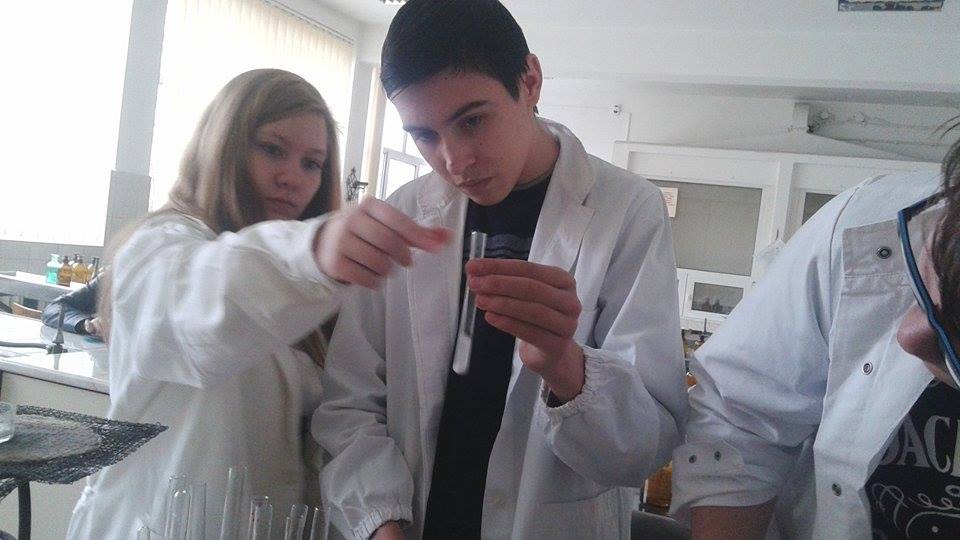 11100979_652464971524248_591578799_n