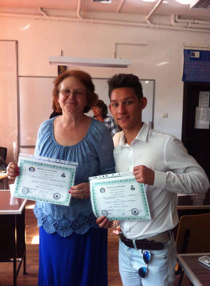 1524731_448379158677914_4232171020575923432_n