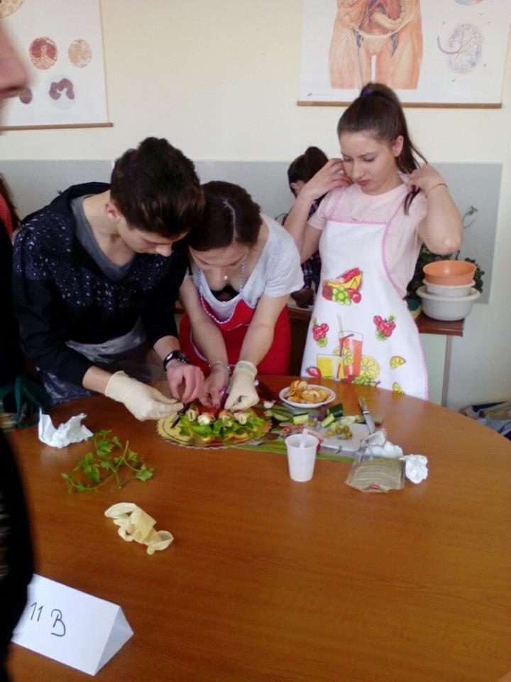 21926_915736718448707_1687806179356430158_n